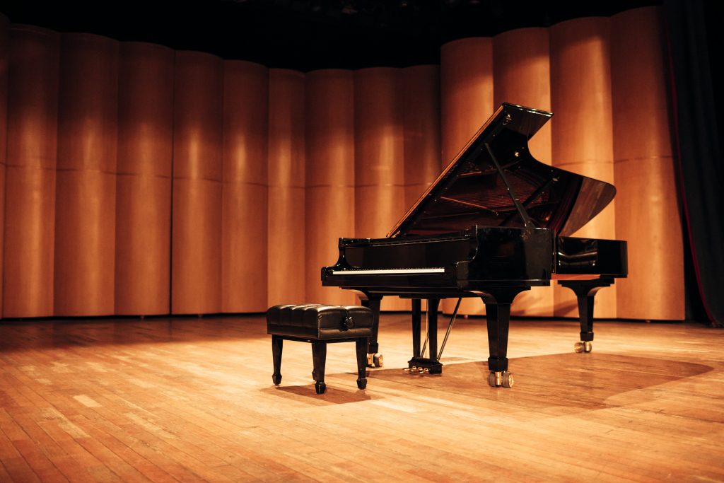 Things to Consider When Selecting a Piano